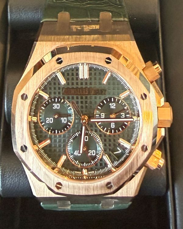 2024 Audemars Piguet Royal Oak Chronograph 41MM Green Dial Leather Strap (26240OR.OO.D404CR.02)