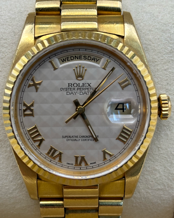 No Reserve - 1996 Rolex Day-Date 36MM Ivory "Pyramid" Dial Yellow Gold President Bracelet (18238)