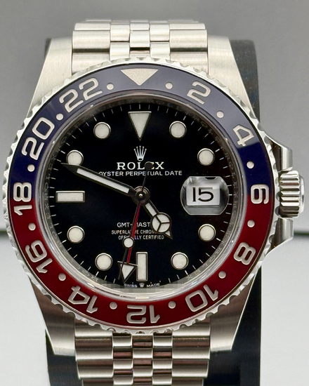 No Reserve - 2020 Rolex GMT-Master II "Pepsi" 40MM Black Dial Jubilee Bracelet (126710BLRO)