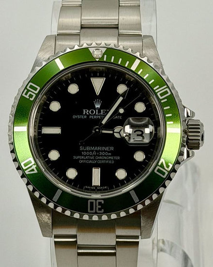No Reserve - 2009 Rolex Submariner Date "Kermit" 40MM Black Dial Oyster Bracelet (16610LV)