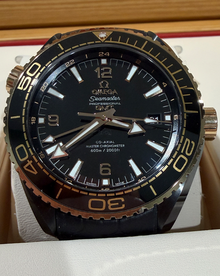 2025 Omega Seamaster Planet Ocean 600M "Deep Black" 45.5MM Black Dial Leather Strap (215.63.46.22.01.001)