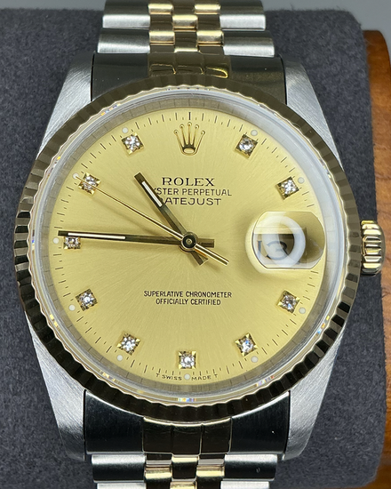 No Reserve - 1993 Rolex Datejust 36MM Champagne Dial Two-Tone Jubilee Bracelet (16233)