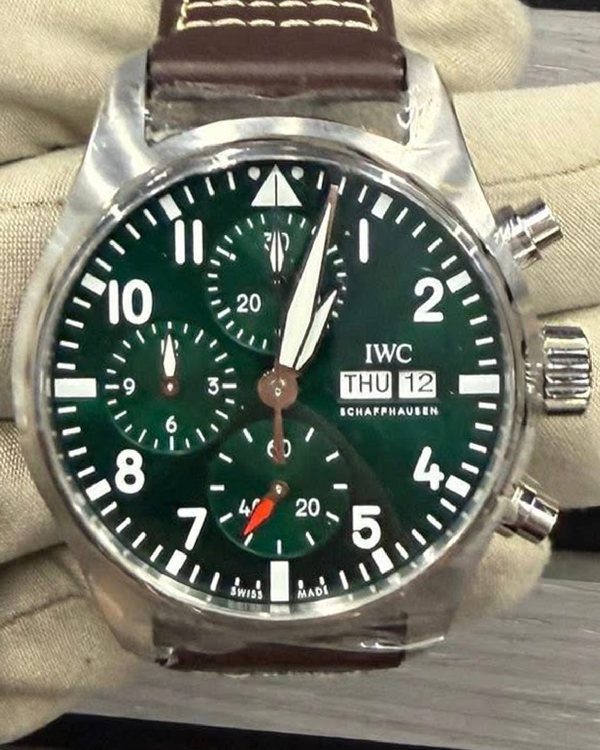 2026 IWC Schaffhausen Pilot Chronograph 41MM Green Dial Leather Strap (IW388104)