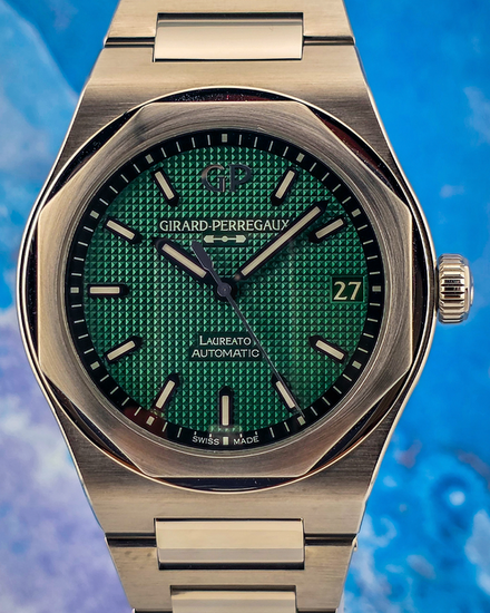 2023 Girard Perregaux Laureato 42MM Green Dial Steel Bracelet (81010.11.3153.1CM)