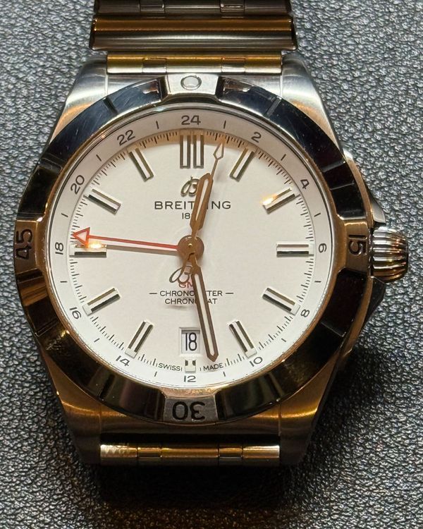 2023 Breitling Chronomat GMT 40MM White Dial Steel Bracelet (A32398)