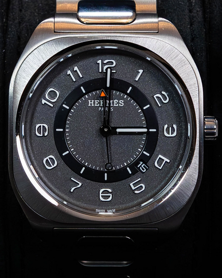 2021 Hermès H08 39MM Grey Dial Titanium Bracelet (W049427WW00)