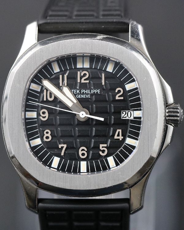 2002 Patek Philippe Aquanaut 36MM Quartz Black Dial Rubber Strap (5064)