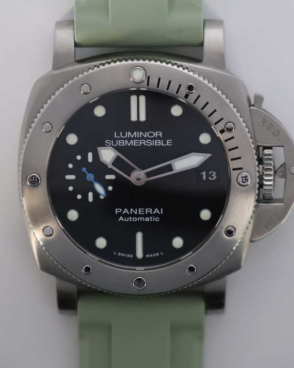 Panerai Submersible 1950 3 Days 42MM Black Dial Rubber Strap (PAM00682)