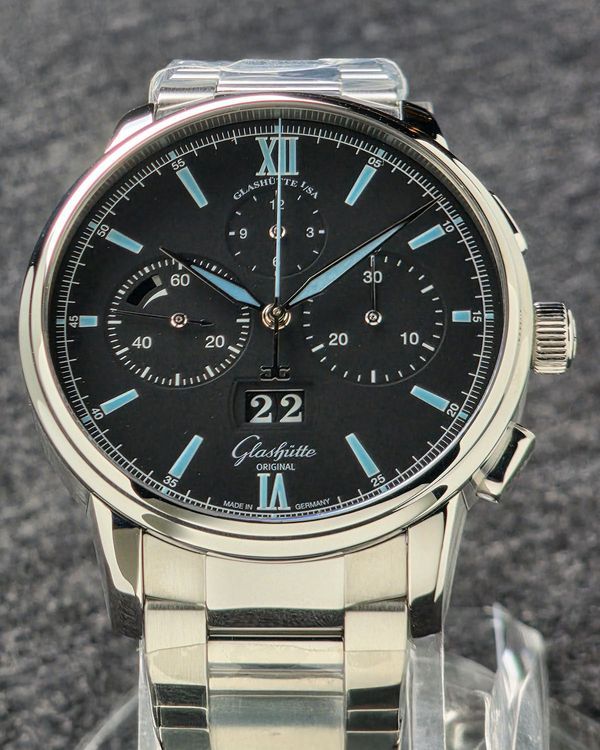 2023 Glashütte Original Senator Chronograph Panorama Date 42MM Black Dial Steel Bracelet (1-37-01-03-02-70)