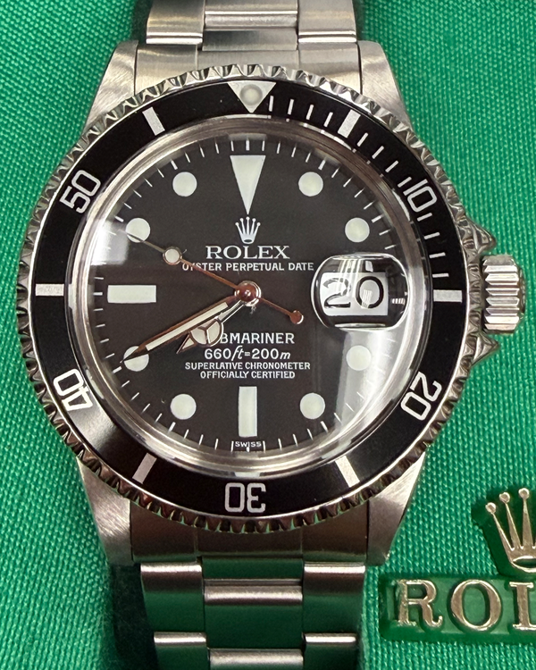 1979 (6.1 Mill. Serial) Rolex Submariner Date 40MM Black "Pumpkin" Dial Oyster Bracelet (1680)
