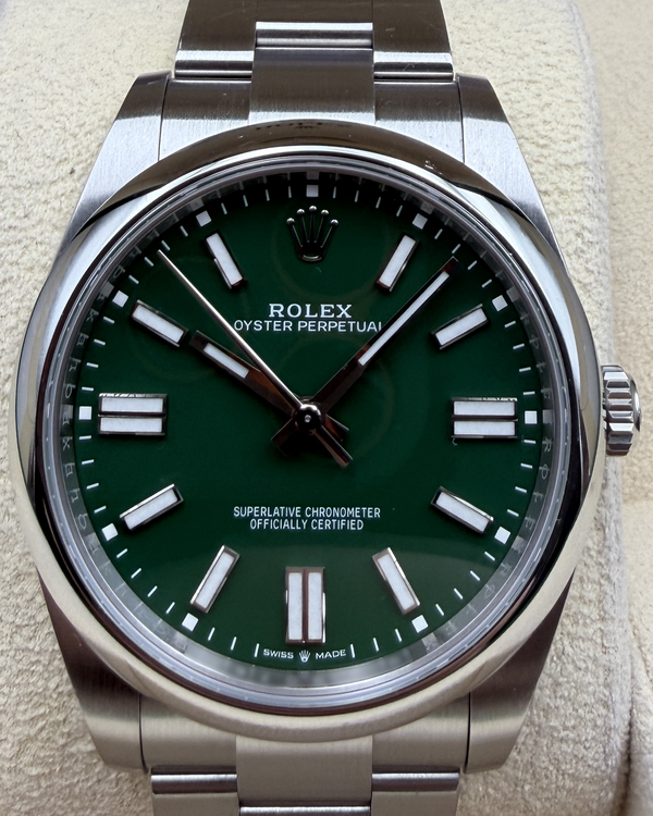 2024 Rolex Oyster Perpetual 41MM Green Dial Oyster Bracelet (124300)