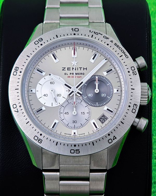 No Reserve - 2025 Zenith Chronomaster Sport 41MM Silver Dial Titanium Bracelet (95.3100.3600/39.M3100)