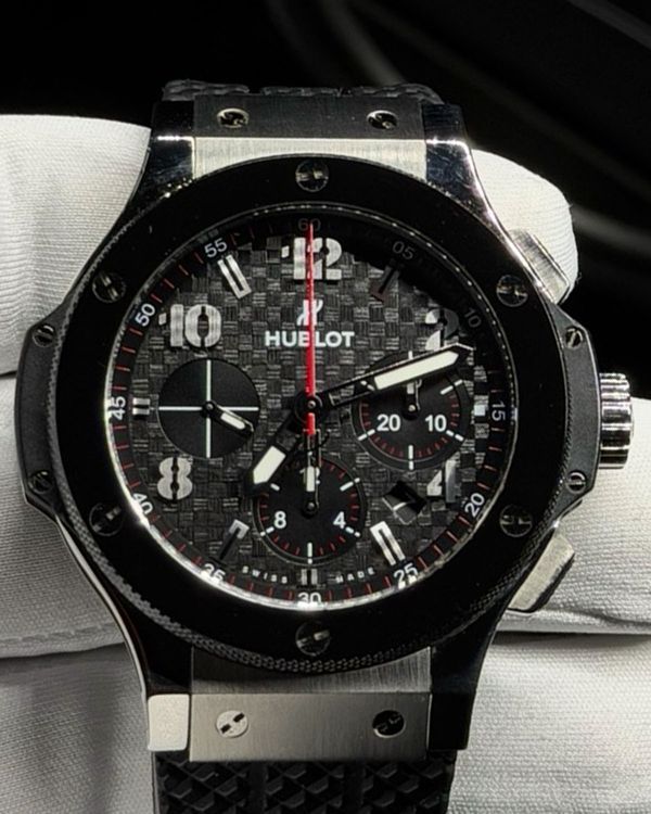 2023 Hublot Big Bang 44MM Carbon Fiber Dial Rubber Strap (301.SB.131.RX)