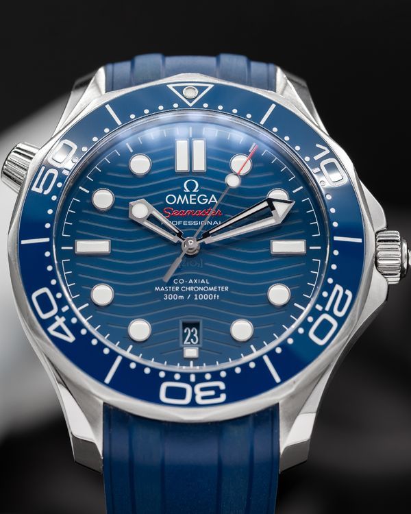 2024 Omega Seamaster Diver 300M 42MM Blue Dial Rubber Strap (210.32.42.20.03.001)