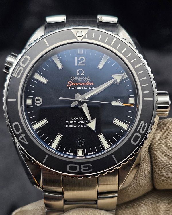 2019 Omega Seamaster Planet Ocean 600M 45.5MM Black Dial Steel Bracelet (232.30.46.21.01.001)
