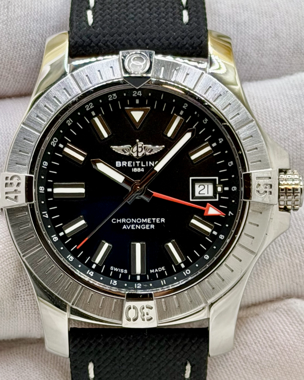 No Reserve - 2025 Breitling Avenger GMT 43MM Black Dial Leather Strap (A32397101B1X2)