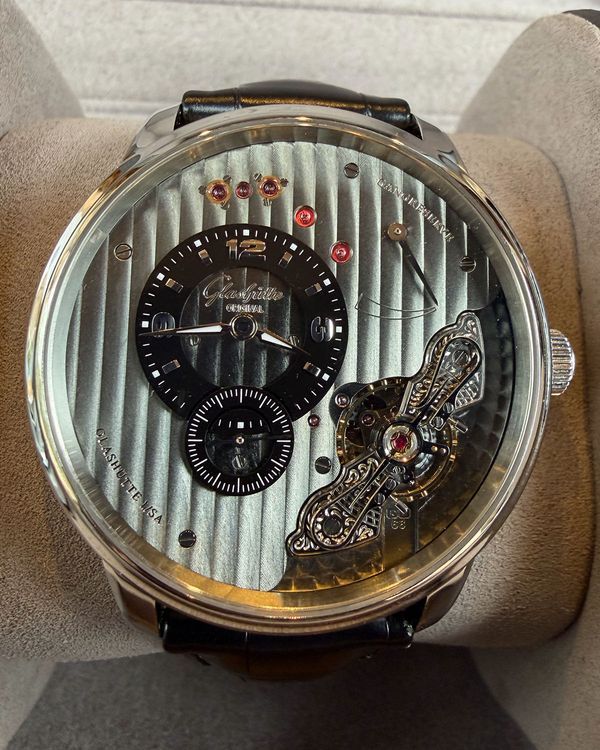 2019 Glashütte Original PanoInverse XL 42MM Silver Dial Leather Strap (1-66-06-04-22-62)