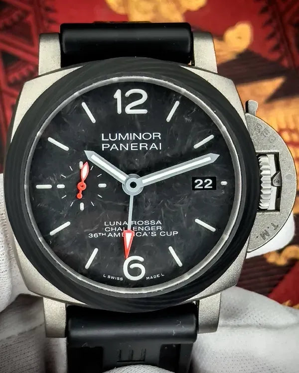 2022 Panerai Luminor Luna Rossa GMT L.E. 42MM Black Dial Rubber Strap (PAM01096)