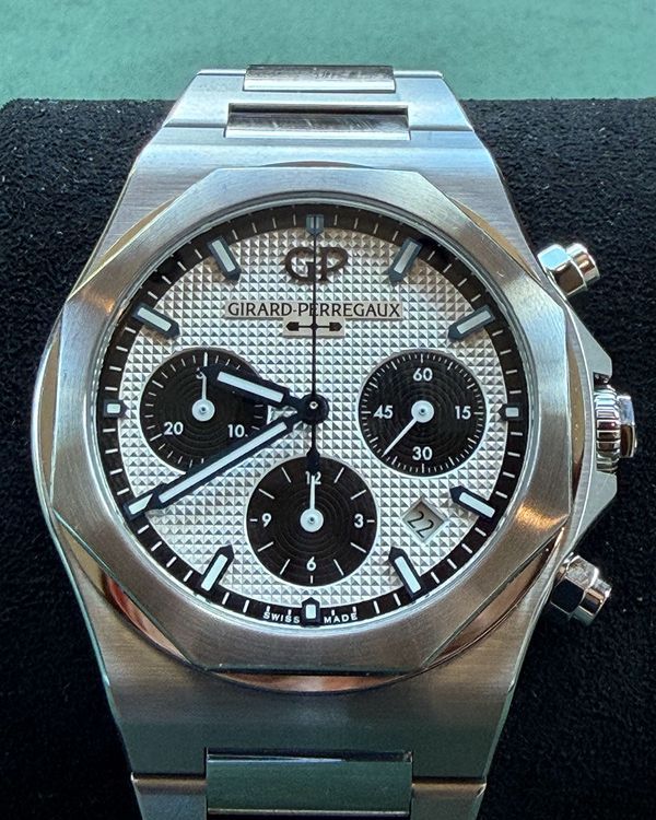2025 Girard Perregaux Laureato Chronograph 42MM Silver Dial Steel Bracelet (81020-11-131-11A)