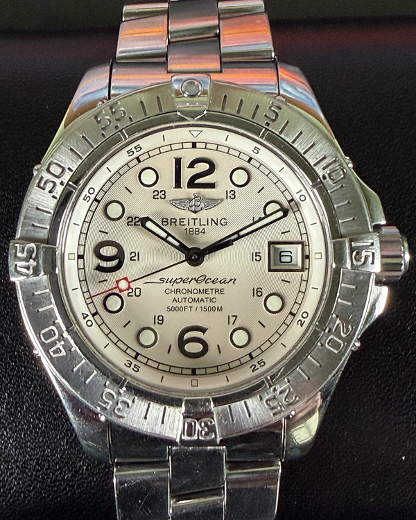 Breitling Superocean (A17360)