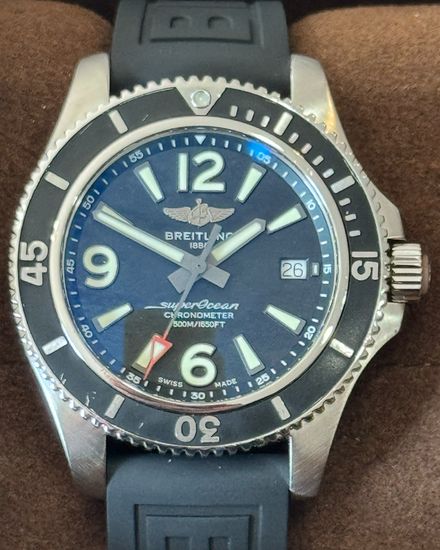 No Reserve - Breitling Superocean 42MM Black Dial Rubber Strap (A17366)