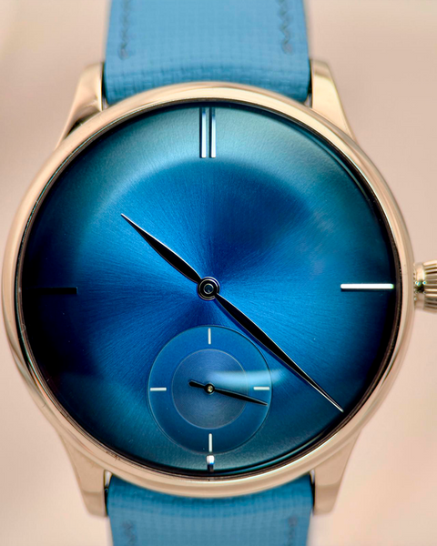 2022 H. Moser & Cie Venturer Small Seconds 