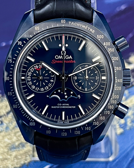Omega Speedmaster Moonphase "Blue Side of the Moon" 44.25MM Blue Dial Leather Strap (304.93.44.52.03.001)