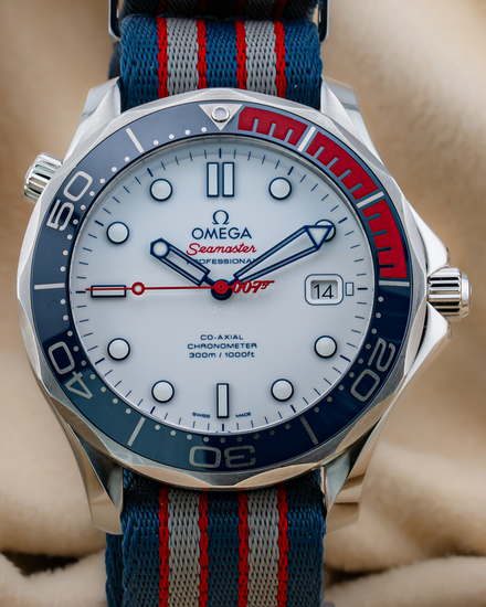 2017 Omega Seamaster Professional Diver 300M Commanders Watch "James Bond" L.E. 41MM White Dial Textile Strap (212.32.41.20.04.001)