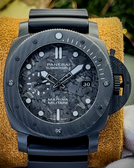 2021 Panerai Submersible Marina Militare 47MM Carbon Fiber Dial Rubber Strap (PAM00979)