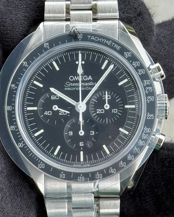 2026 Omega Speedmaster Professional Moonwatch 42MM Black Dial Steel Bracelet (310.30.42.50.01.002)