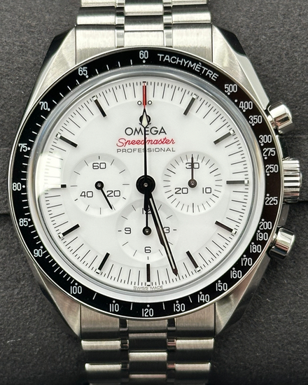2025 Omega Speedmaster Professional Moonwatch 42MM White Dial Steel Bracelet (310.30.42.50.04.001)