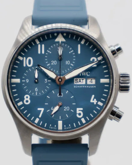 2025 IWC Schaffhausen Pilot Chronograph 41MM "Pantone" Blue Dial Rubber Strap (IW388117)