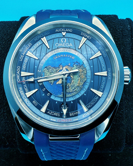 No Reserve - 2022 Omega Seamaster Aqua Terra 150M Worldtimer 43MM Blue Dial Rubber Strap (220.12.43.22.03.001)