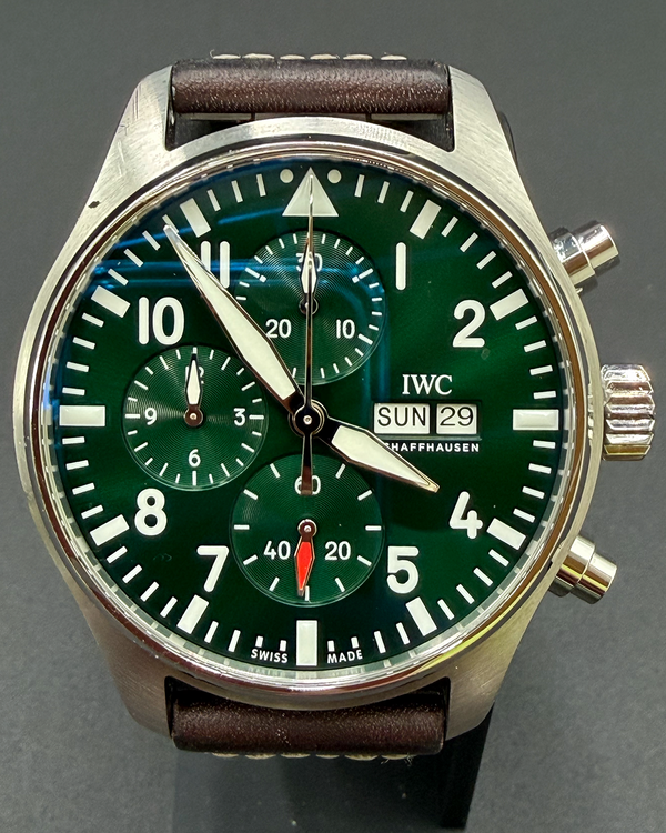 2023 IWC Schaffhausen Pilot 43MM Green Dial Leather Strap (IW378005)