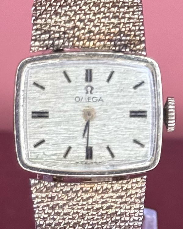 Omega Vintage 20MM Silver Dial Steel Bracelet (Cal. 485)