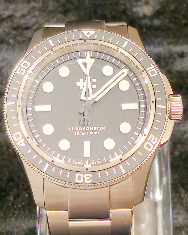 Christopher Ward C60 Trident Lumière 41MM Grey Dial Titanium Bracelet (C60-41C3H31T0KK1-BO)
