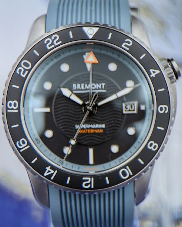 No Reserve - 2024 Bremont Supermarine Waterman Apex II L.E. 43MM Black Dial Rubber Strap (W-APEXII-HBR-S)