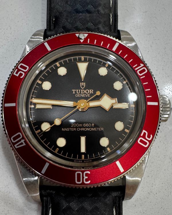 Tudor Black Bay 41MM Black Dial Aftermarket Leather Strap (7941A1A0RU)