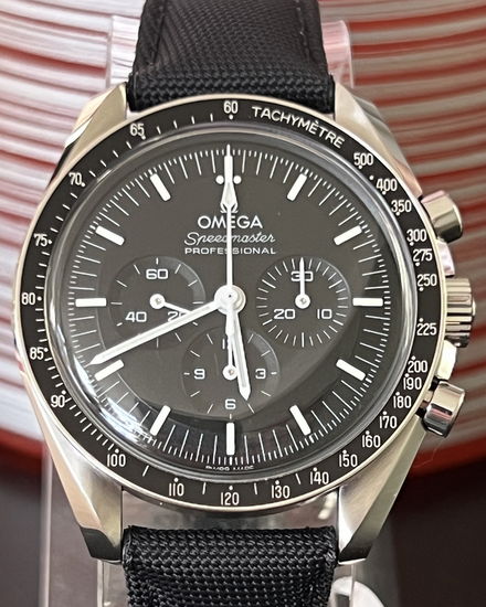 2025 Omega Speedmaster Professional Moonwatch 42MM Black Dial Textile Strap (310.32.42.50.01.001)