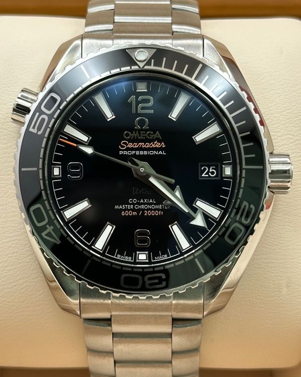 working Omega Seamaster Planet Ocean (215.33.40.20.01.001)