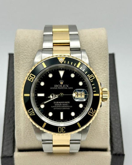 1997 (U Serial) Rolex Submariner Date 40MM Black Dial Two-Tone Oyster Bracelet (16613)