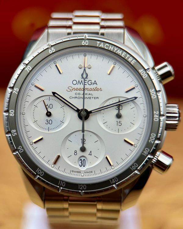 2019 Omega Speedmaster 38MM Silver Dial Steel Bracelet (324.30.38.50.02.001)