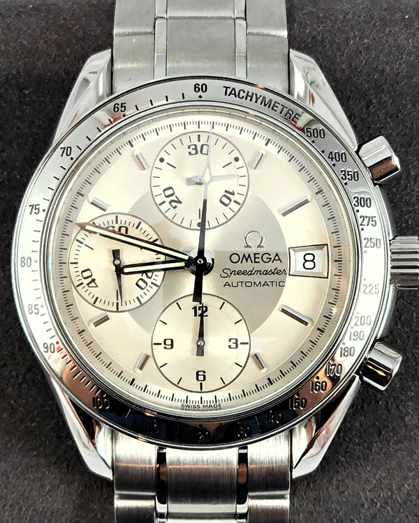 No Reserve - 2001 Omega Speedmaster Date 39MM Silver Dial Steel Bracelet (3513.30.00)