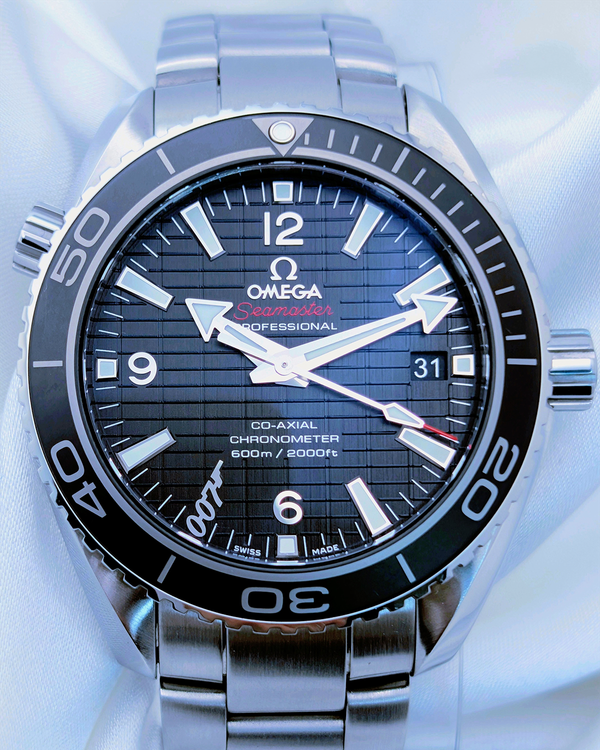 2012 Omega Seamaster Planet Ocean 600M "Skyfall" L. E. 42MM Black Dial Steel Bracelet (232.30.42.21.01.004)