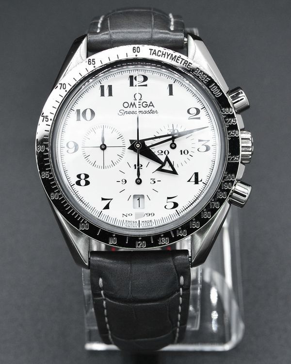Omega Speedmaster "Broad Arrow" L. E. 18k Gold 42MM White Dial Leather Strap (3657.20.31)