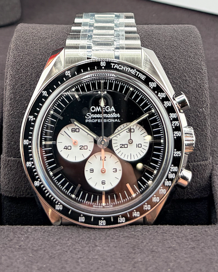 2026 Omega Speedmaster Professional Moonwatch 42MM Black Dial Steel Bracelet (310.30.42.50.01.004)