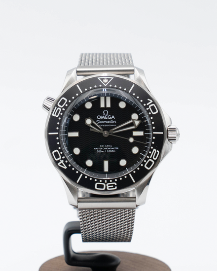 2025 Omega Seamaster Diver 300M 42MM Black Dial Steel Bracelet (210.30.42.20.01.010)
