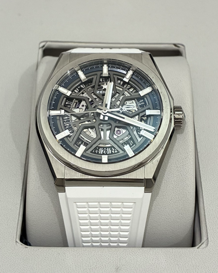 Zenith Defy Classic 41MM Skeleton Dial Rubber Strap (95.9000.670)