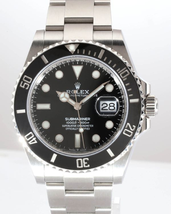 No Reserve - 2022 Rolex Submariner Date 41MM Black Dial Oyster Bracelet (126610LN)