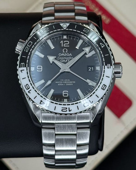 2017 Omega Seamaster Planet Ocean 43.5MM Black Dial Steel Bracelet (215.30.44.22.01.001)